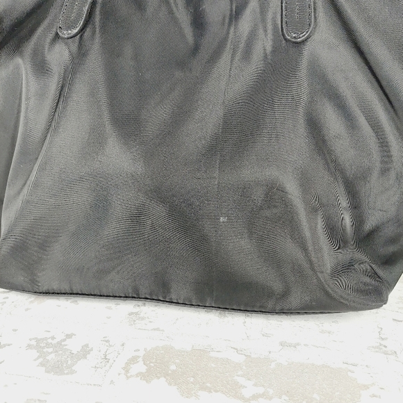 Botkier Vinyl Tote Black  Carryall Zip Top Big Travel Shoulder Bag 0771 - Picture 4 of 16